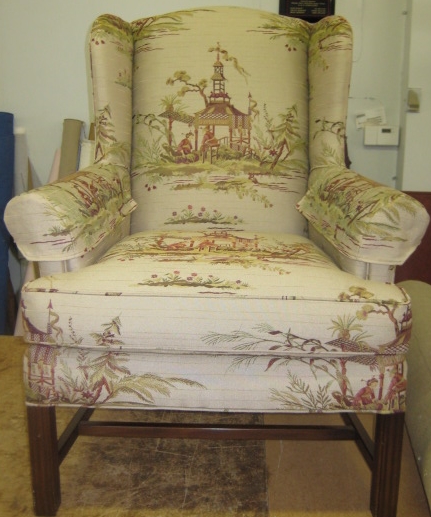 Upholstery fabric with a dominant scene