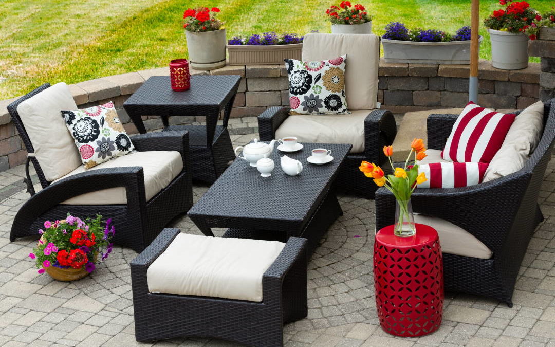 Best Methods To Clean Patio Furniture So It Keeps Looking Great - How To Clean Upholstered Patio Furniture